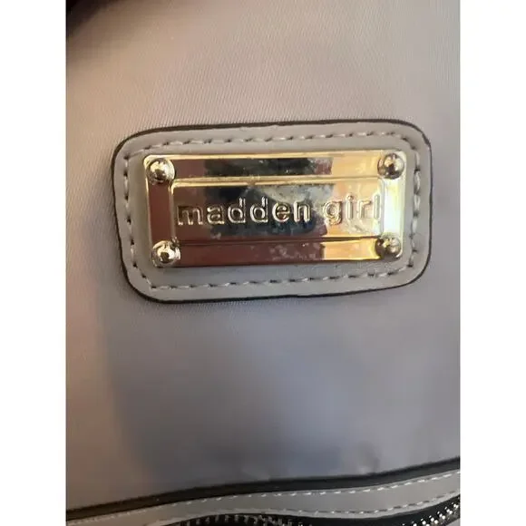 Madden Girl Nylon
Weekender Travel Large Tote Bag Gray and Black - Picture 5 of 11